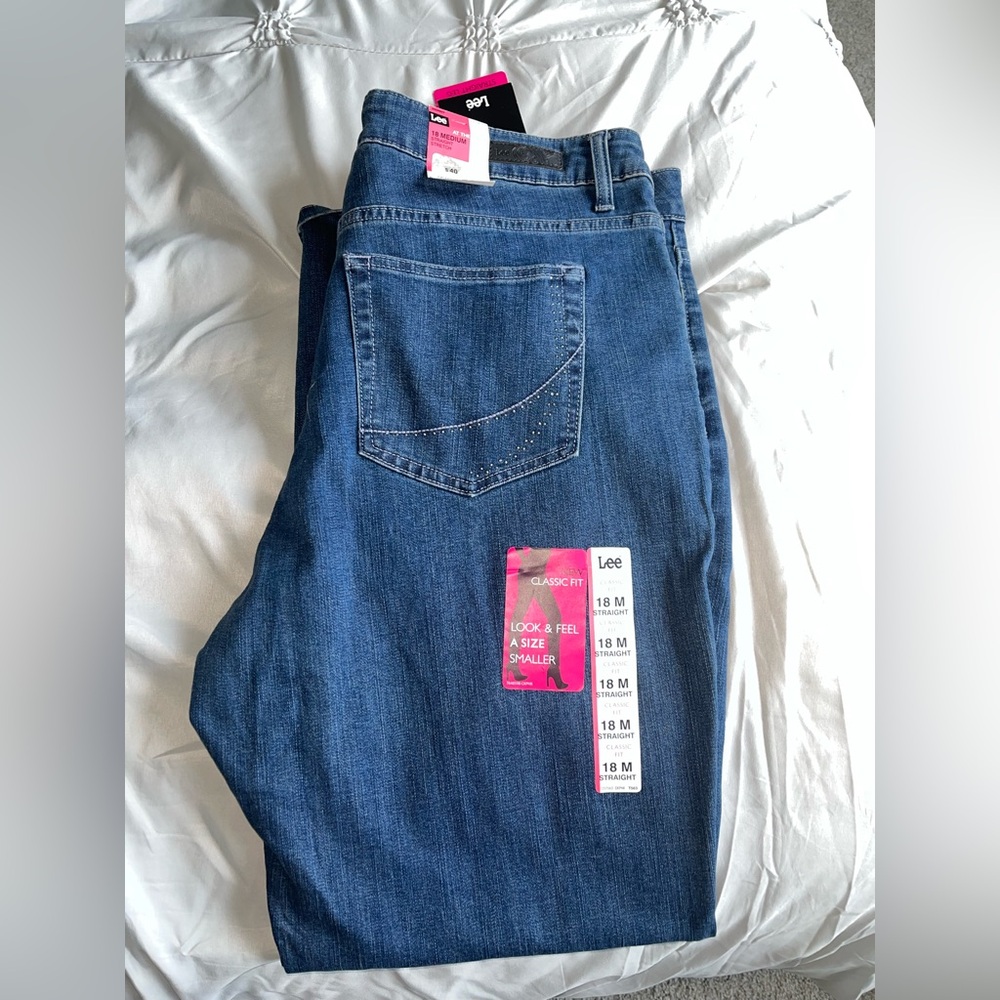 NWT Lee Jeans Size 18M